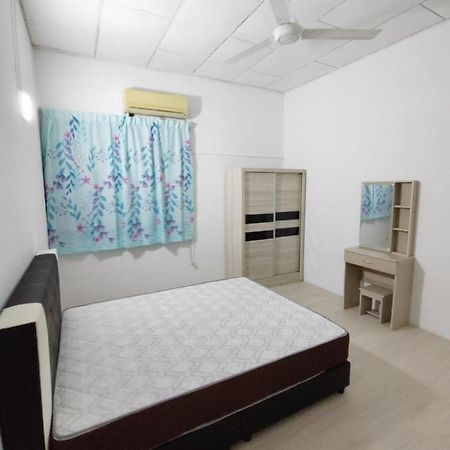 Gp Hostel Penang Джорджтаун Экстерьер фото