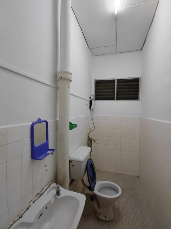 Gp Hostel Penang Джорджтаун Экстерьер фото