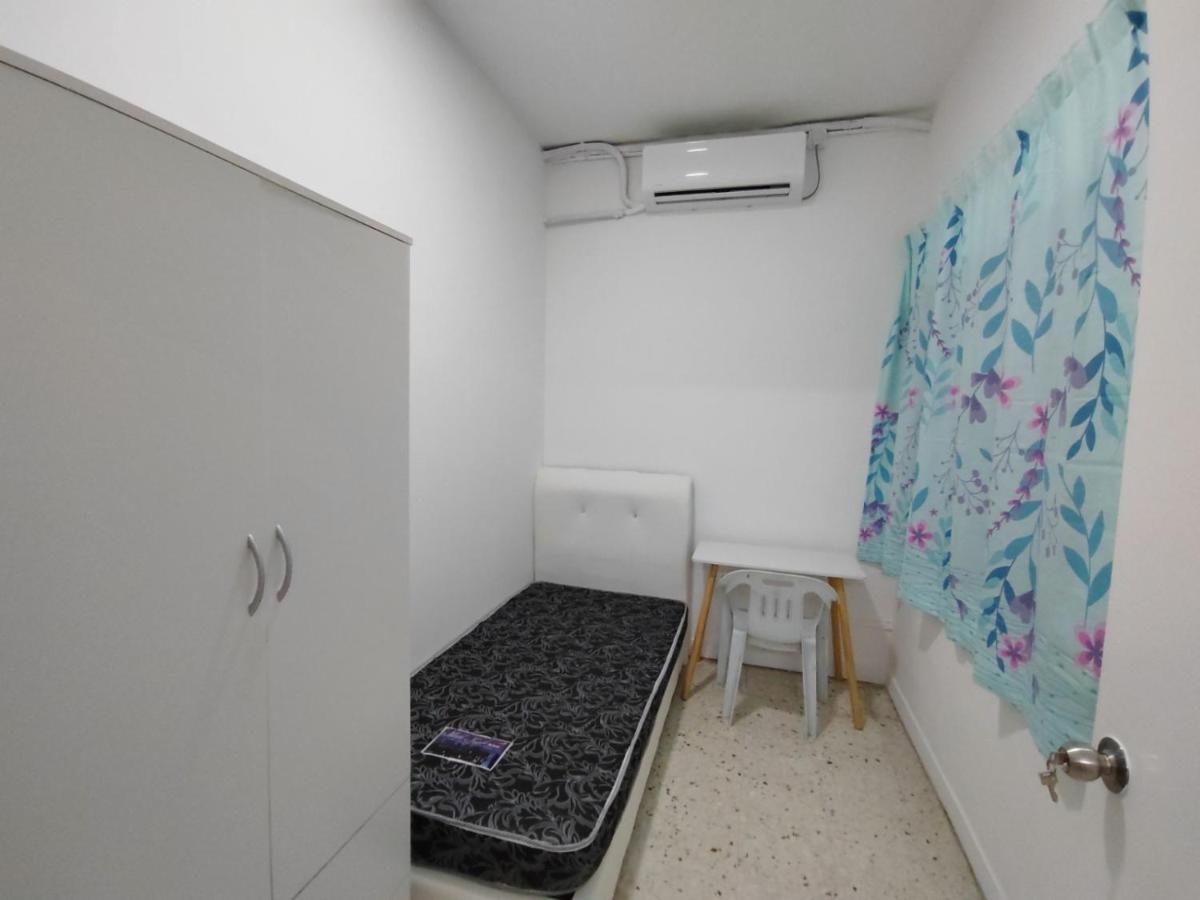 Gp Hostel Penang Джорджтаун Экстерьер фото